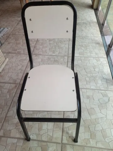 Cadeira escolar