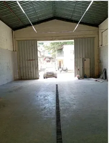 ALUGA-SE GALPÃO NO INCONFIDÊNCIA/BH- 330m²-