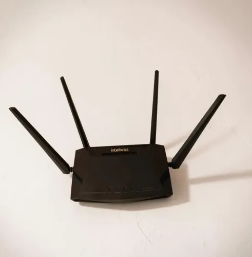 Roteador 4 antenas Intelbras w5-1200g