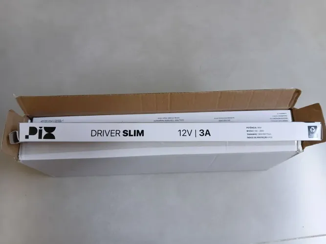 Caixa com 10 drivers slim 36w pra fita de led.