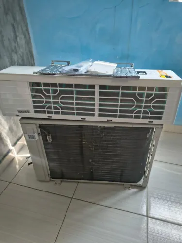 Ar condicionado Sprinter inverter, 12 BTUs seminovo