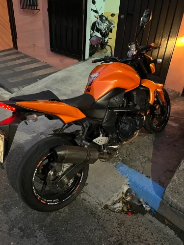 Kawasaki z750