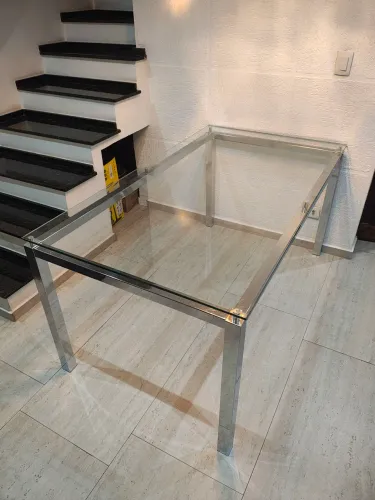 MESA JANTAR - 1.6 X 0.90 - BASE CROMADA E TAMPO VIDRO 10mm.