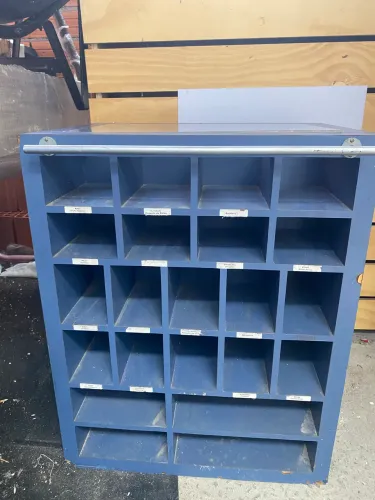 Balcão de porta coisas