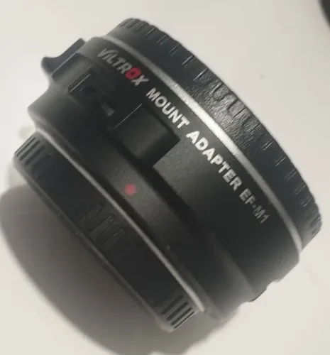 Adaptador Viltrox M1 ,  EF - M4/3 sem ótica.