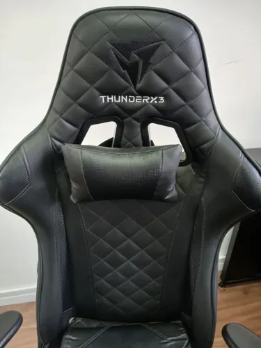 Cadeira Gamer ThunderX3 Bunker Preta Ergonomica (usada)