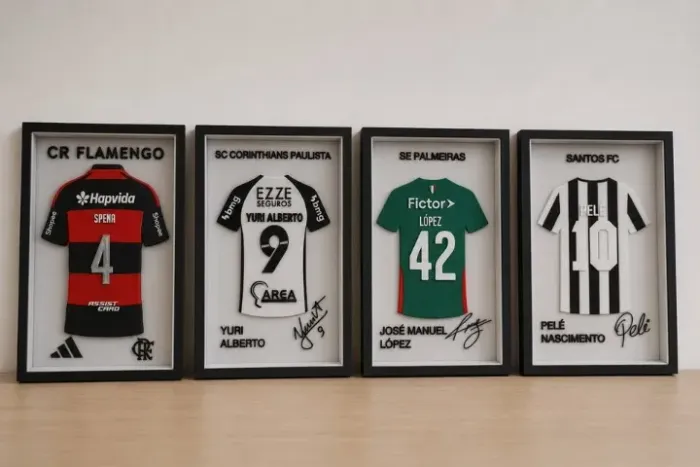 QUADROS PERSONALIZADOS COM CAMISAS DE FUTEBOL