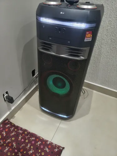 Caixa de som LG