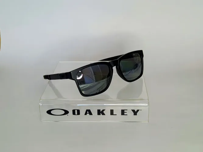 Oculos Oakley Catalyst Matte Black // Black Iridium Polarized