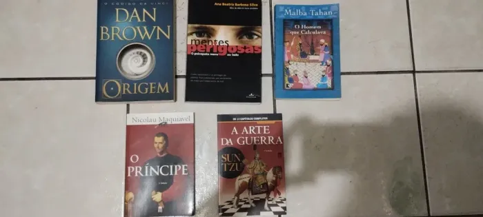 Vendo livros