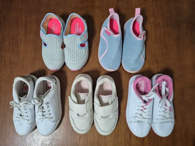 IMPERDÍVEL: 8 pares de tênis de menina 27