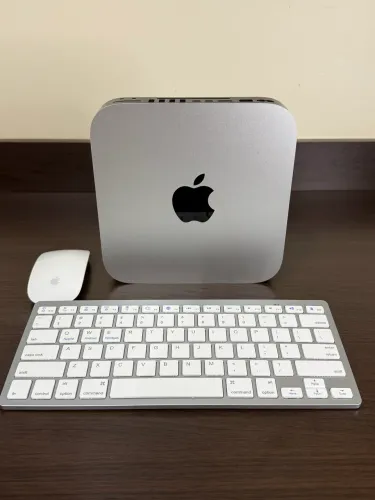 Mac Mini 16gb - Ssd 256mb - Magic Mouse - teclado