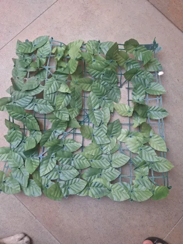 Lote c/ 30 Placas de Planta Artificial 40x60 cm (Buchinho + Folha Larga) - Usadas