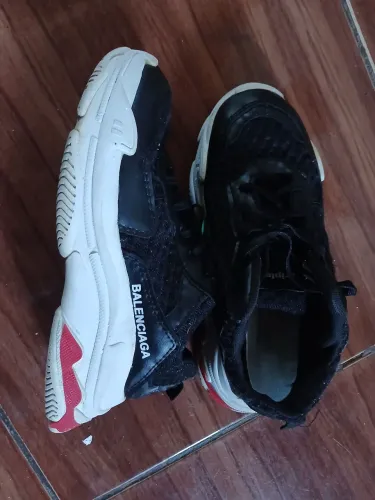 Tenis balenciaga ,número 39 