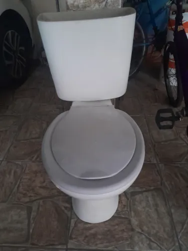 Vaso sanitário acoplado