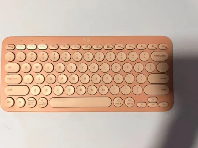 Teclado Sem Fio Logitech Pebble Keys 2 K380s Rosa Bluetooth - Usado