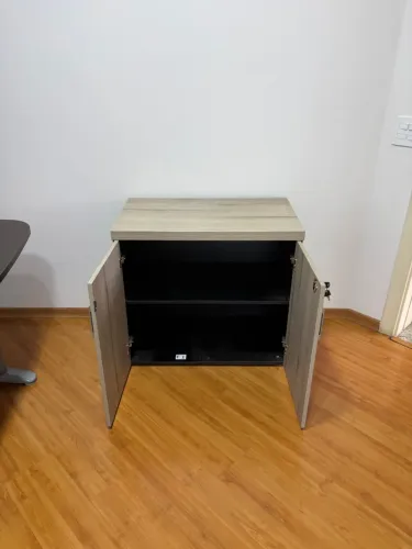 Balcão de escritório duas portas