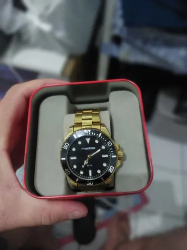 Relogio mondaine