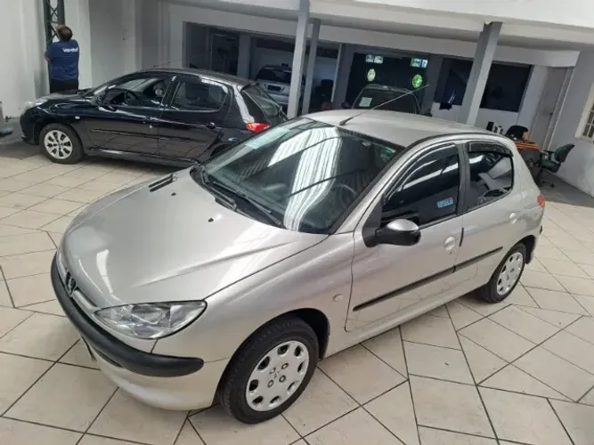 Peugeot 206 Presence 1.4/ 1.4 Flex 8V 5P 2006