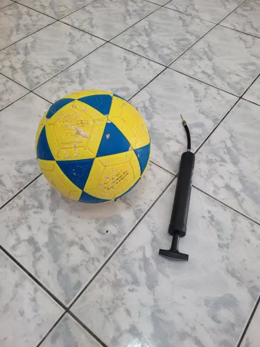 Bola de futevôlei Mikasa