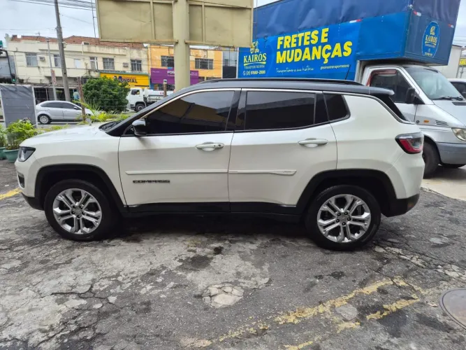 Jeep Compass Longitude 2.0 4X4 Dies. 16V Aut. 2017