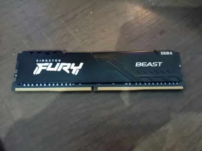 Memória Kingston Fury 16gb DDR4 3200Mhz