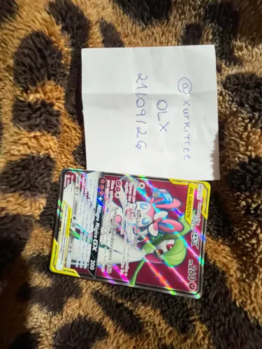 Carta Pokemon Gardevoir e Sylveon GX 204/214 MP