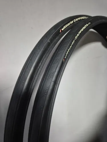 Par Pneu Speed 700x30c Vittoria Zaffiro - Novo Sem uso