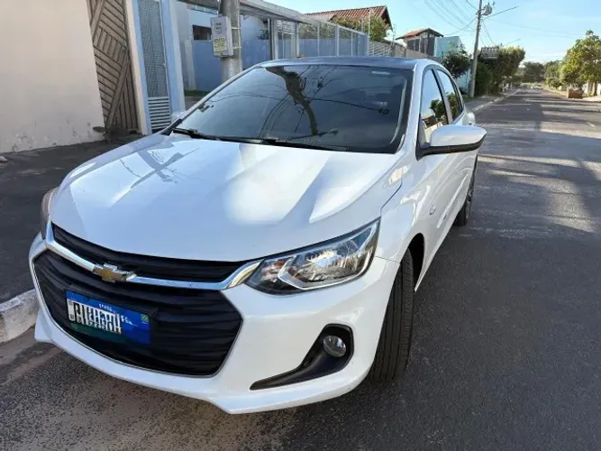 Chevrolet Onix Plus LT 1.0 12V Flex Mec. 4P 2023