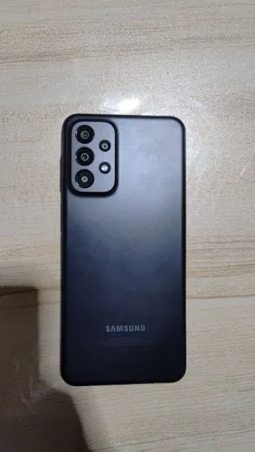 Samsung Galaxy A23 em excelente estado de conservação, seminovo e sem detalhes de uso!