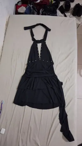 Vestido Preto Frente Única com Tachas Y2K - Tamanho P/M