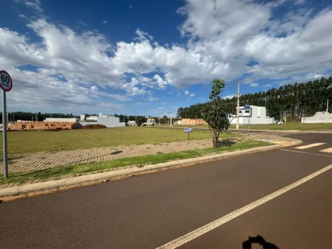 Terreno à venda, 369 m² - Tropical IV - Cascavel/PR