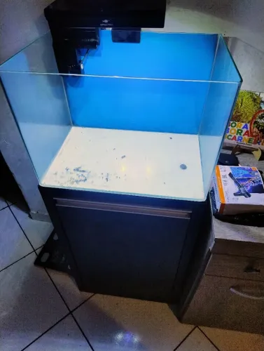 Aquário vidro curvo completo 