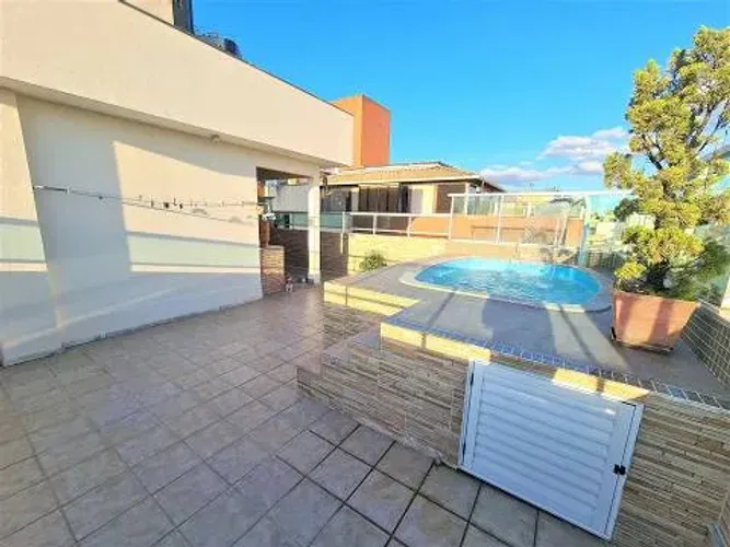 Cobertura à venda no Paquetá | R$ 890.000 | 03 quartos(01 suíte) | 04 vagas
