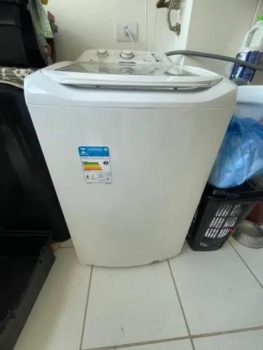 Máquina de lavar roupas 10 kg