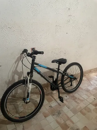 BICICLETAS A700 AZUL + A400 BRANCA ? REVISADAS E FUNCIONANDO PERFEITAMENT