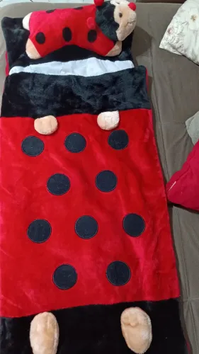 Saco de Dormir Infantil de Pelúcia (Joaninha)