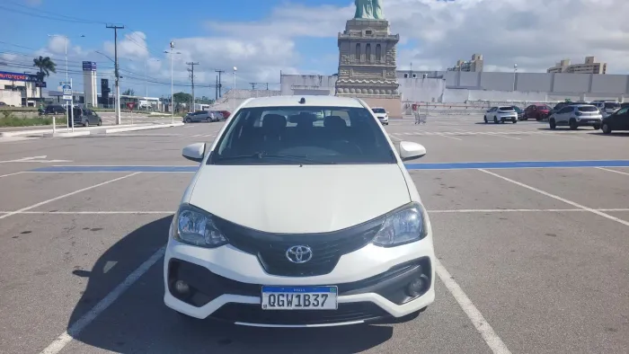 Toyota Etios X Sedan 1.5 Flex 16V 4P Aut. 2020