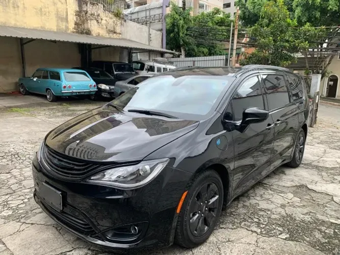 Chrysler Pacifica Pinnacle Hibryd 3.6 V6 260cv 2019