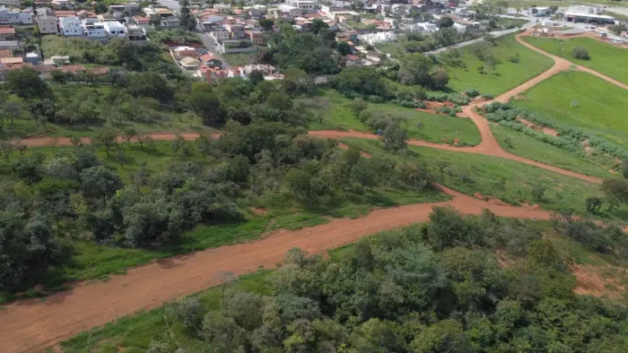 Imóvel para venda com 369 metros quadrados em Felipe Cláudio de Sales - Pedro Leopoldo - M