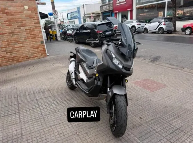 Honda X-adv