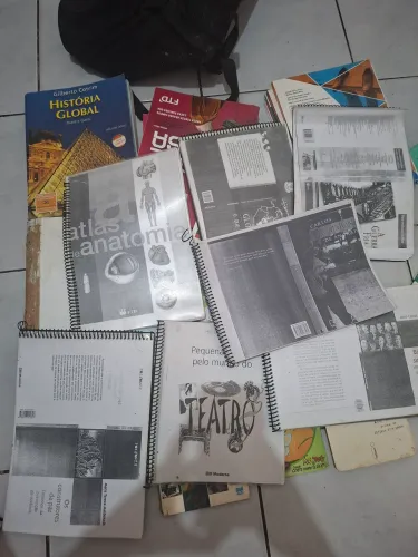 Livros de todos tipos