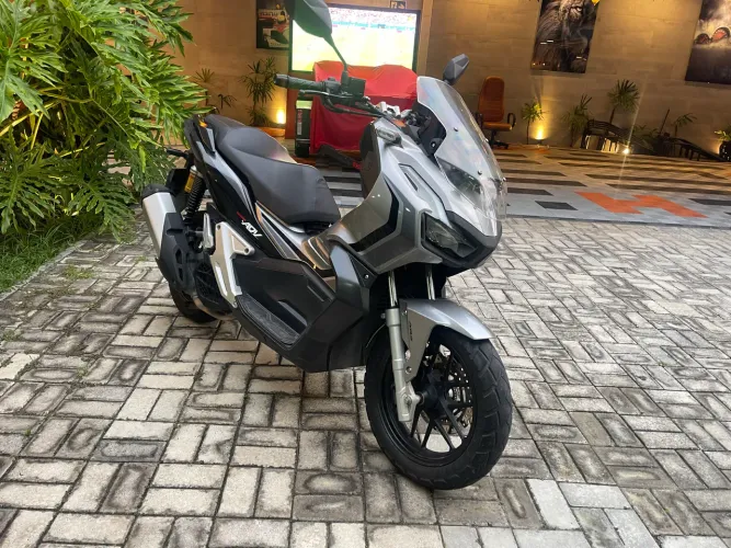 HONDA ADV ANO 2023 BEM CONSERVADA
