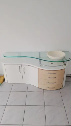 Balcão para banheiro 2 com vidro