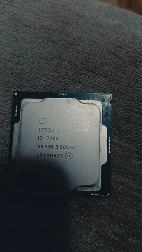 Processador i7700 bem novo