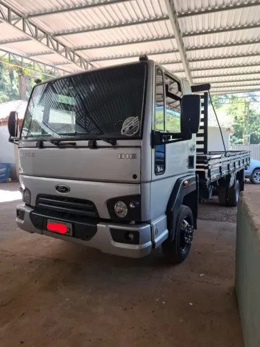 FORD CARGO 816 2017