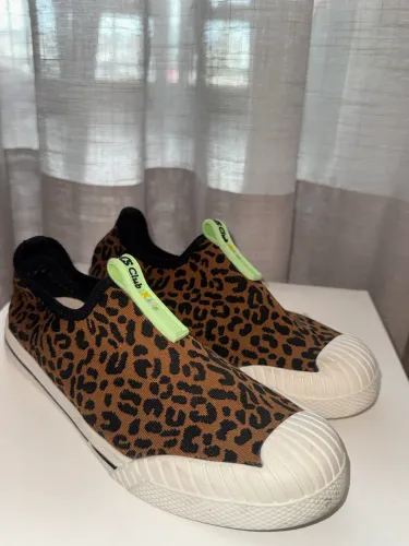Slip on menina