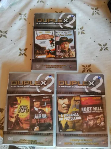 DVDs diversos Faroeste R$ 30,00 cada