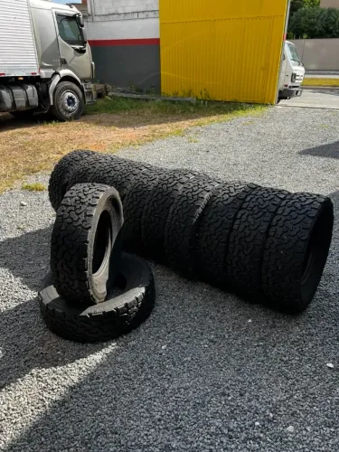 Pneus 265/70r16 Reformados Com Borracha Vipal e 1 Ano De Garantia - R$ 500.00 Unidade