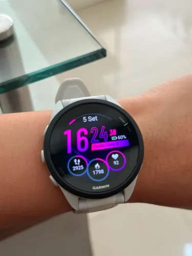 Relógio Garmin 165 42mm